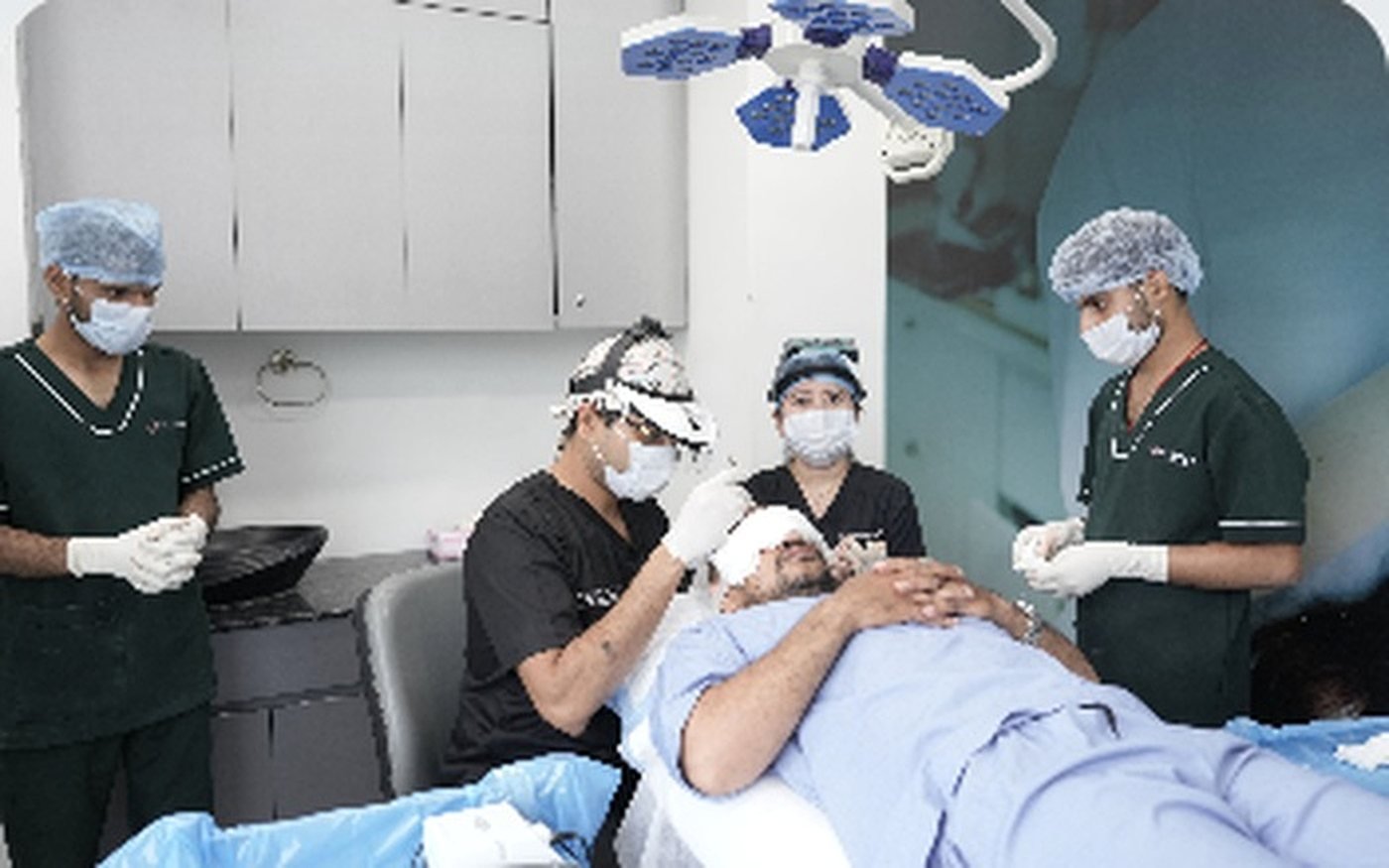 Op. Dr. Hakan Kayıkçı