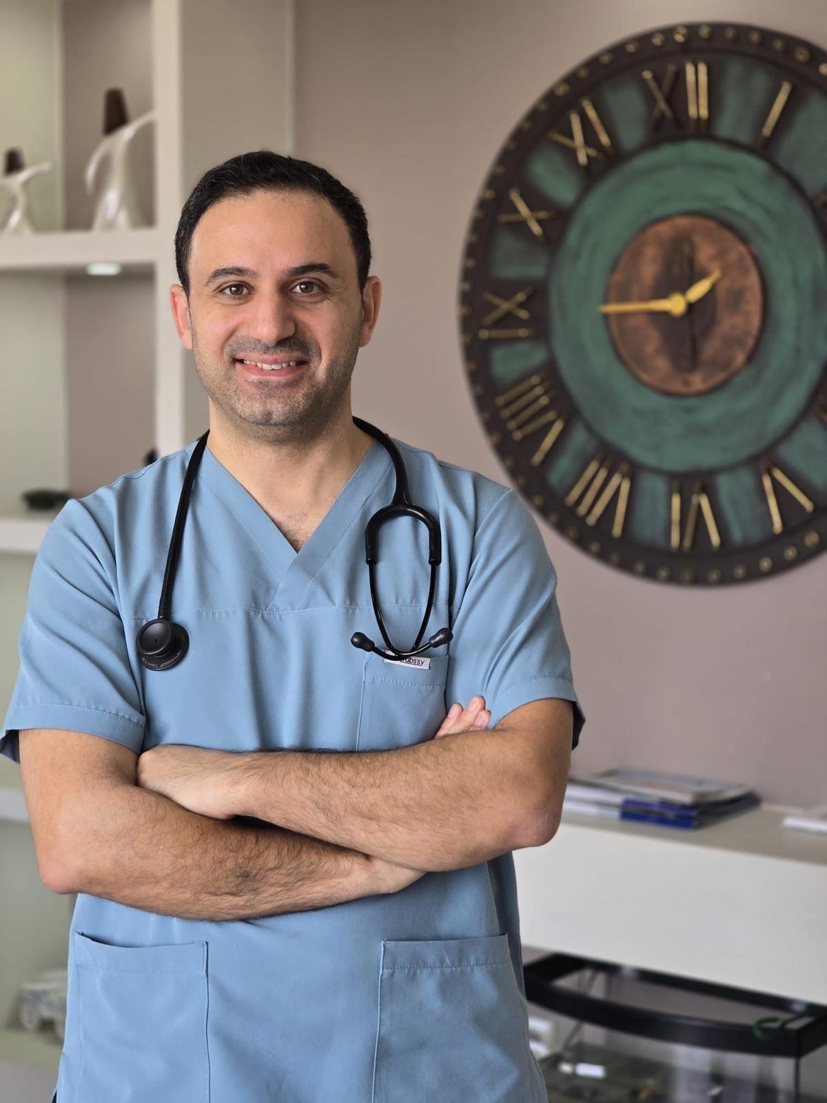Op. Dr. Hakan Kayıkçı